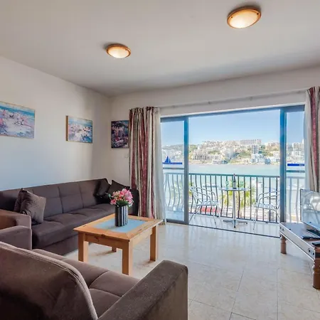 Getawaysmalta - Harbour Lights Seafront 2-bedroom In St Paul's Bay Apartment