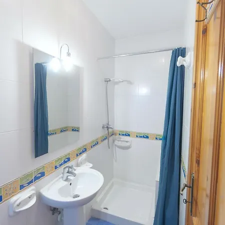 Getawaysmalta - Harbour Lights Seafront 2-bedroom In St Paul's Bay * St. Paul's Bay